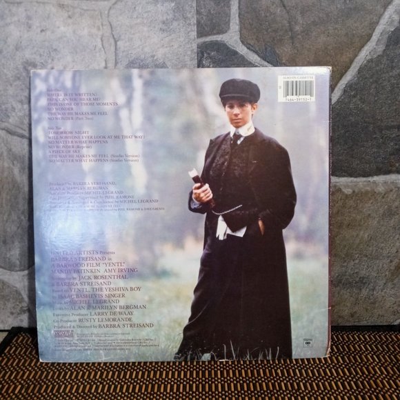 Barbra Streisand Yentl Soundtrack Vinyl Record JS 39152 1983 - Picture 3 of 8